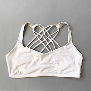 Lululemon Free To Be Bra